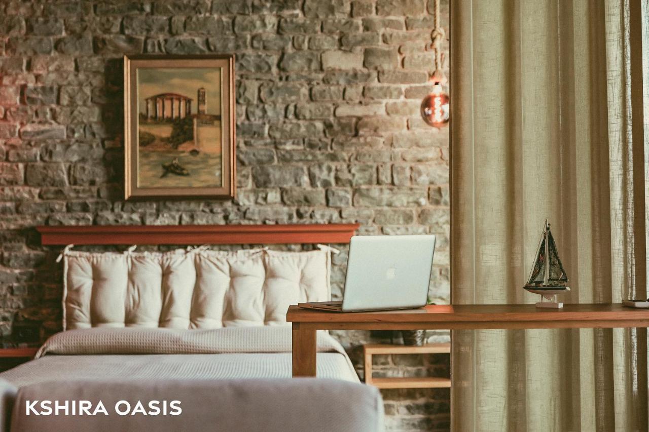 Kshira Oasis - Luxury 7-Bedroom Vila Qeparo Exteriör bild