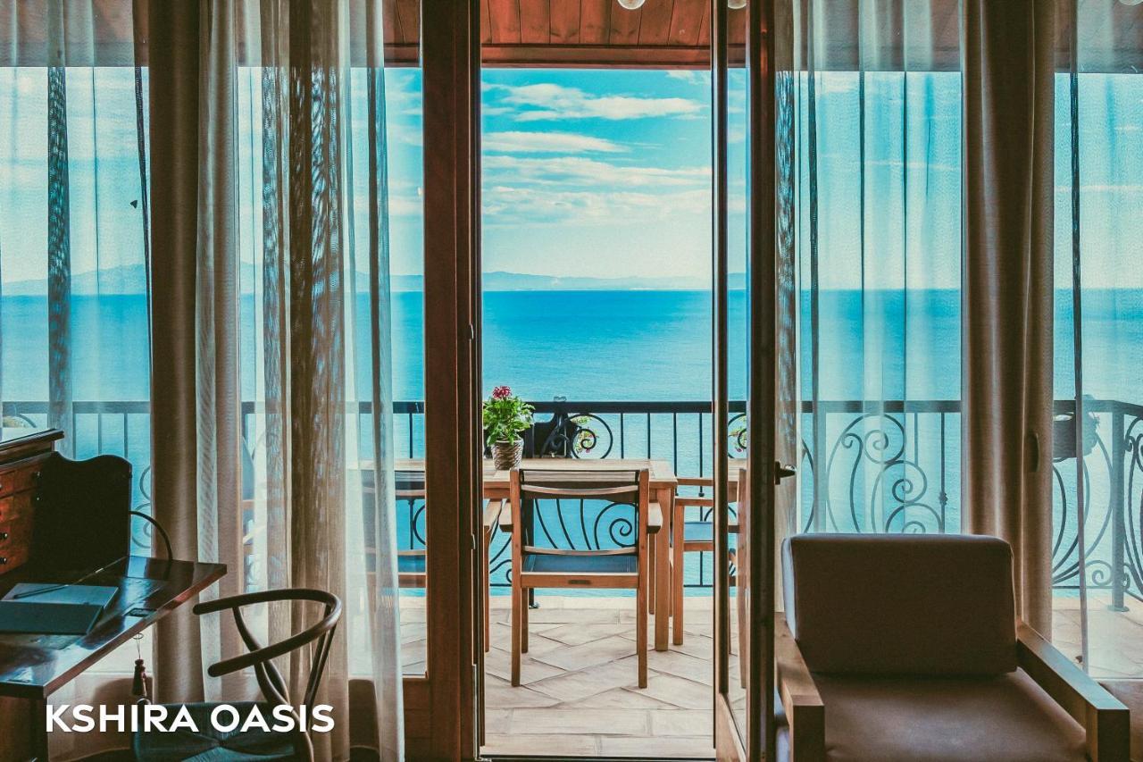 Kshira Oasis - Luxury 7-Bedroom Vila Qeparo Exteriör bild