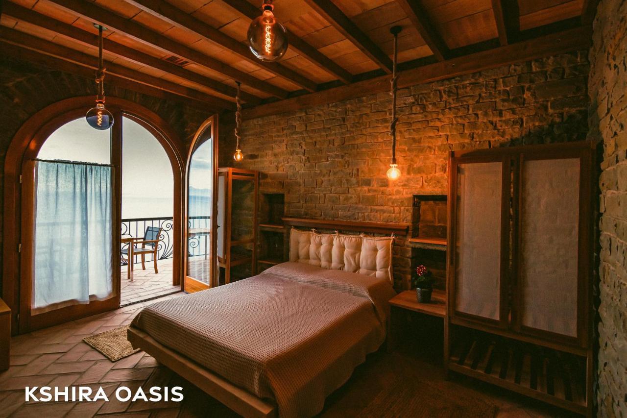 Kshira Oasis - Luxury 7-Bedroom Vila Qeparo Exteriör bild