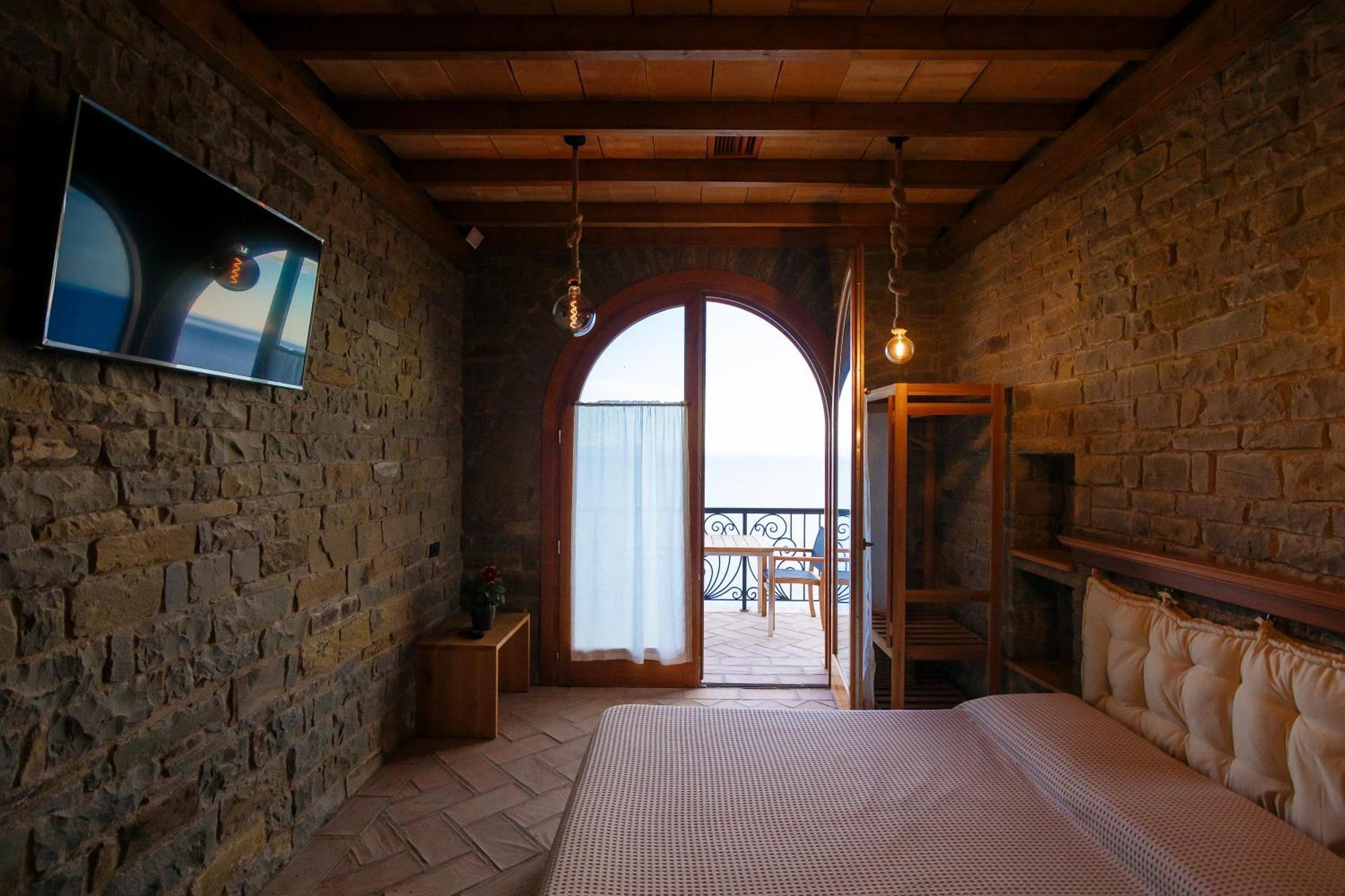 Kshira Oasis - Luxury 7-Bedroom Vila Qeparo Exteriör bild